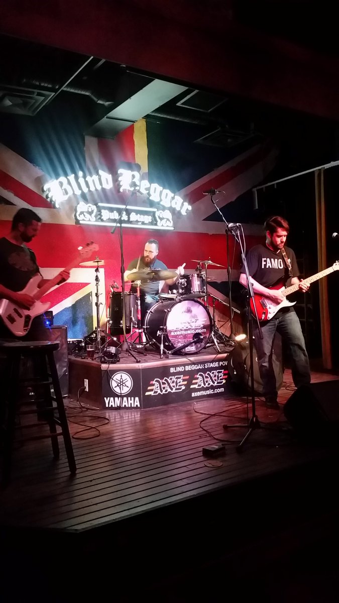 #openjam in full swing! #livemusic #yyc <a href="/yycshows/">YYCShows</a> @ThePortalMag <a href="/bsr_sarah/">sarah_</a> <a href="/SINAgency/">SIN Agency</a> <a href="/BandolierUpdate/">TheBandolierBrigade</a> <a href="/cgynow/">Calgary</a> @gabycomeaumusic <a href="/TheGentYYC/">Leave This Place Forever</a>