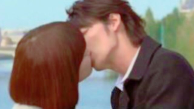 のだめ のだめと千秋のキスシーン 映画に使われたのはお互い抱き合ってるほうだけど 千秋がのだめの頭に手を添えてるバージョンも素敵 みんなはどっちが好き のだめカンタービレ のだめ 千秋 玉木宏 上野樹里 キス のだめ のだめと千秋のキスシーン 映画に使われたのはお互い抱き合ってるほうだけど 千秋がのだめの頭に手を添えてるバージョンも素敵 みんなはどっちが好き のだめカンタービレ のだめ 千秋 玉木宏 上野樹里 キス