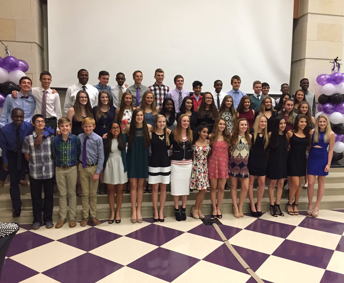 macyshult's tweet photo. until next year✌🏼️🏃🏻♀️ #xc2016 https://t.co/bnkeKBlEEQ