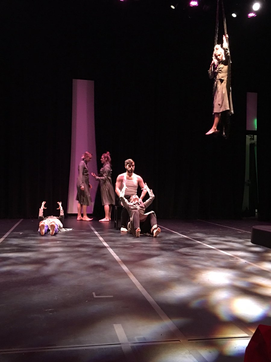 Tech rehearsal shots from "Stalemate." #houarts #houdance