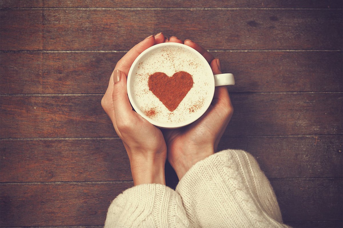 Bazen sabah gözünü ilk açtığında onu görmek istersin... Bil ki kahve de seni seviyor! 😍☕️