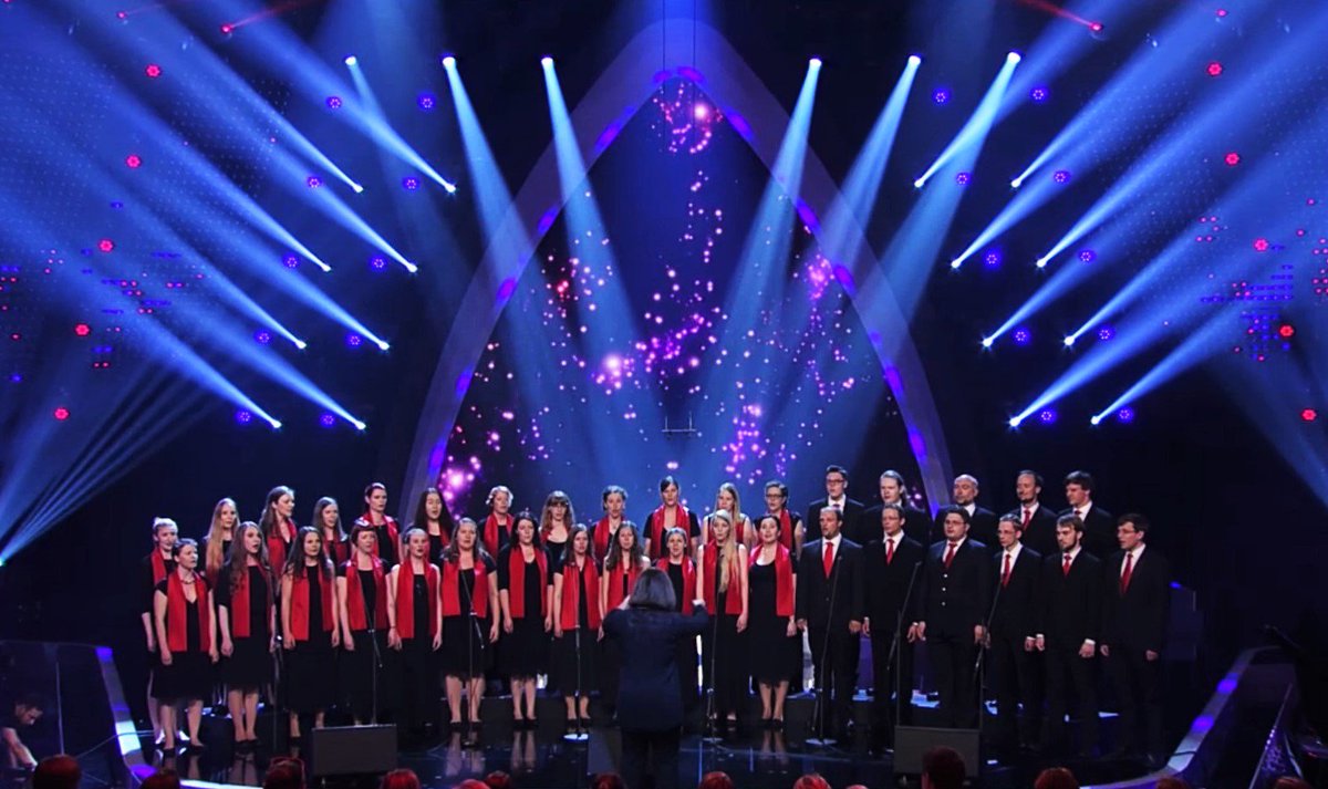 univienna's tweet image. Voten! #univie Chor ist heute in der Sendung &quot;Die große Chance der Chöre&quot;, 20:15 im @ORF. Foto: © ORF/HansLeitner #dgcc16