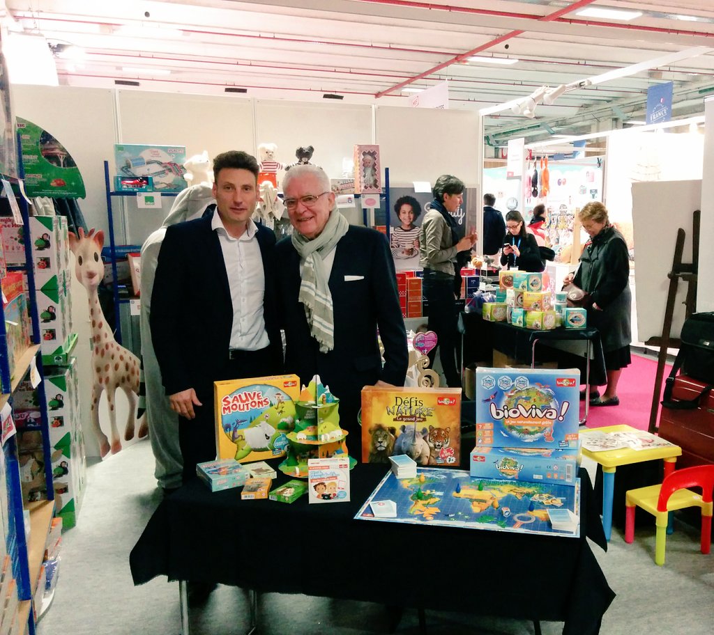 AcfjfJouets's tweet photo. Toute l'équipe de l'#ACFJF vous attend au stand F29 du salon @MIF_Expo #jouetsfrancais https://t.co/sgtrcdHPsI