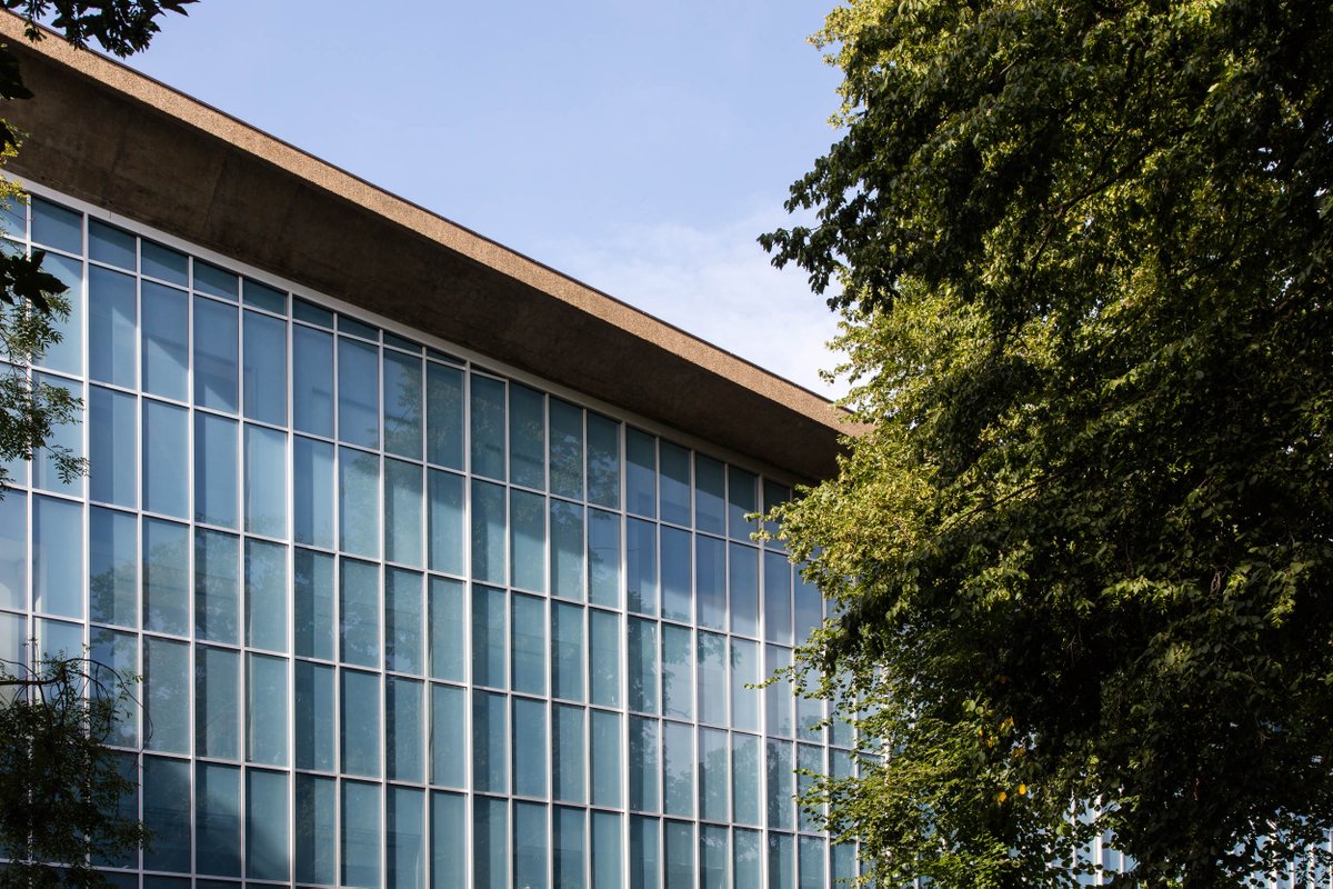 DesignMuseum's tweet image. Be the first official visitor to enter the new Design Museum when it opens on 24 November bit.ly/bethefirstDM