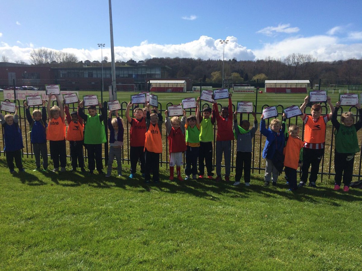 Time4SportUK's tweet image. ⚽️🎅🏻Christmas Holiday Camp🏀🎄

Mon 19th - Wed 21st Dec 8am-4.30pm @MACStoke 
Trent Vale, SOT!

From £12.50 a day

time4sportuk.com/product/christ… 👍🏆