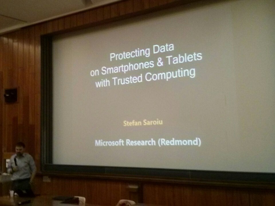 ddddaveede's tweet image. Let&apos;s #grehack