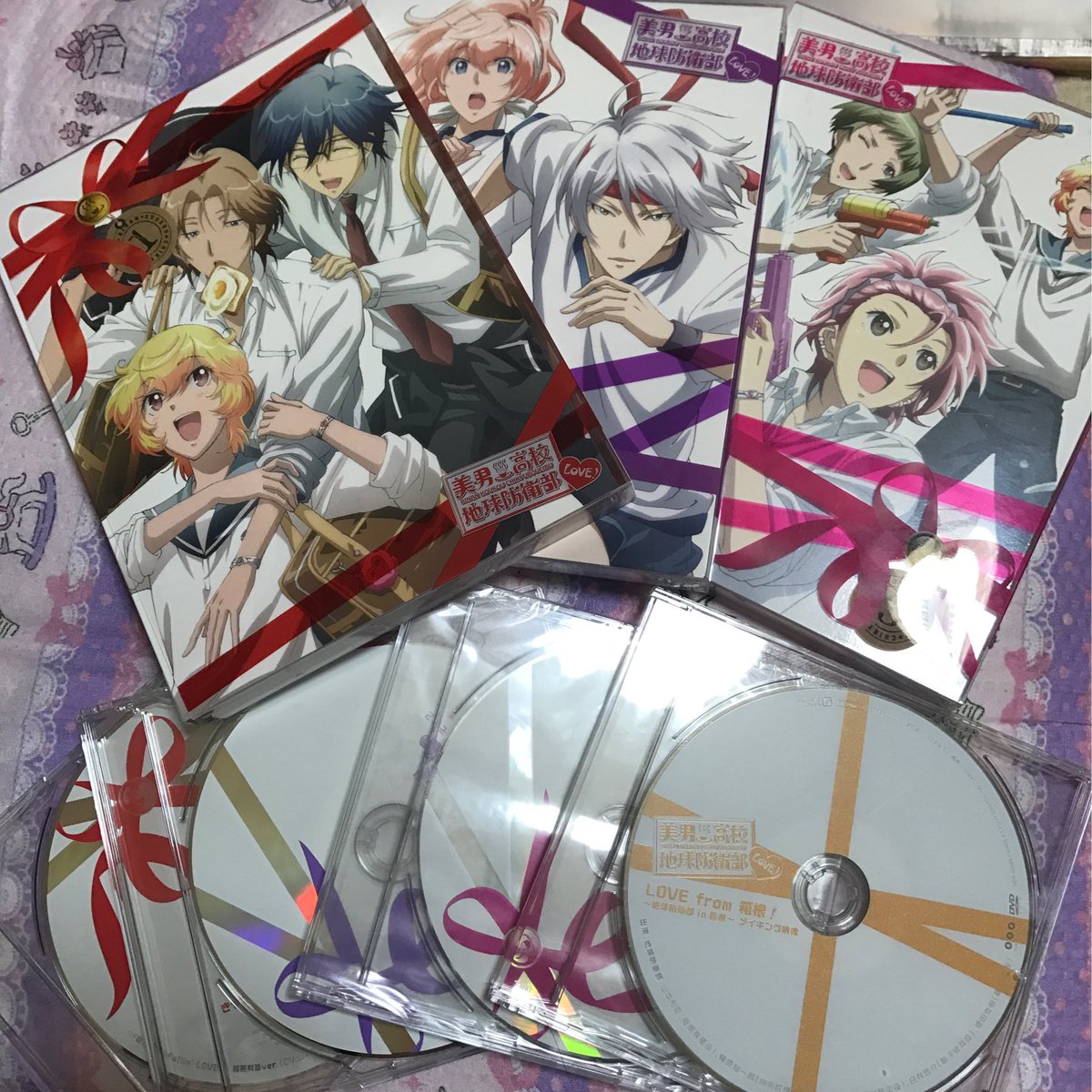 しき 取引垢 On Twitter 譲渡 美男高校地球防衛部love Dvd 譲 1巻 3巻 こちら初回限定版のものになります キャスト箱根旅行dvd付です 連動特典キャラソングcd 1 3 箱根旅行メイキングdvd 求 Dvd 各2500円 特典cd800円 特典dvd 2000円 Https T Co Xfaa9zseiv