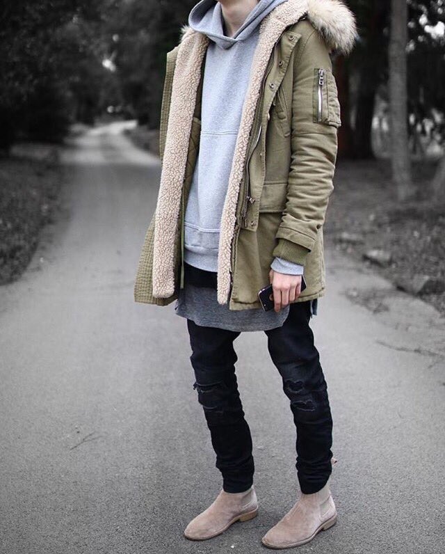 FuegoFits's tweet image. For outfit ideas,inspiration and just dope street wear and fashion pictures you need to follow @StreetwearDaiIy 💯 🔑