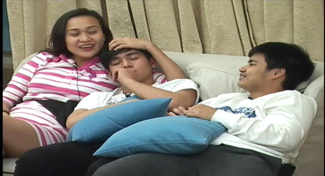 UGSyong's tweet photo. Yongskie, Ate Thuy & Jesi. #PBB3rdLuckySun #PBB #YongUpdates
BB YONG to 2366 https://t.co/Bcdg9gu87u