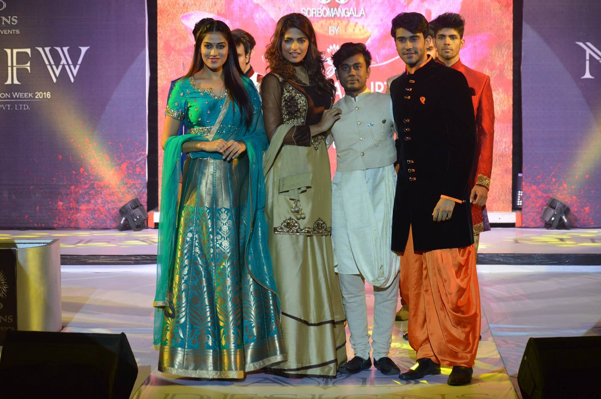 uditgaur90's tweet photo. NMFW 2016 #NaviMumbaiFashionWeek #NMFW2016 #NMFW #Bollywood #UditGaur https://t.co/jxPlo2hcb1