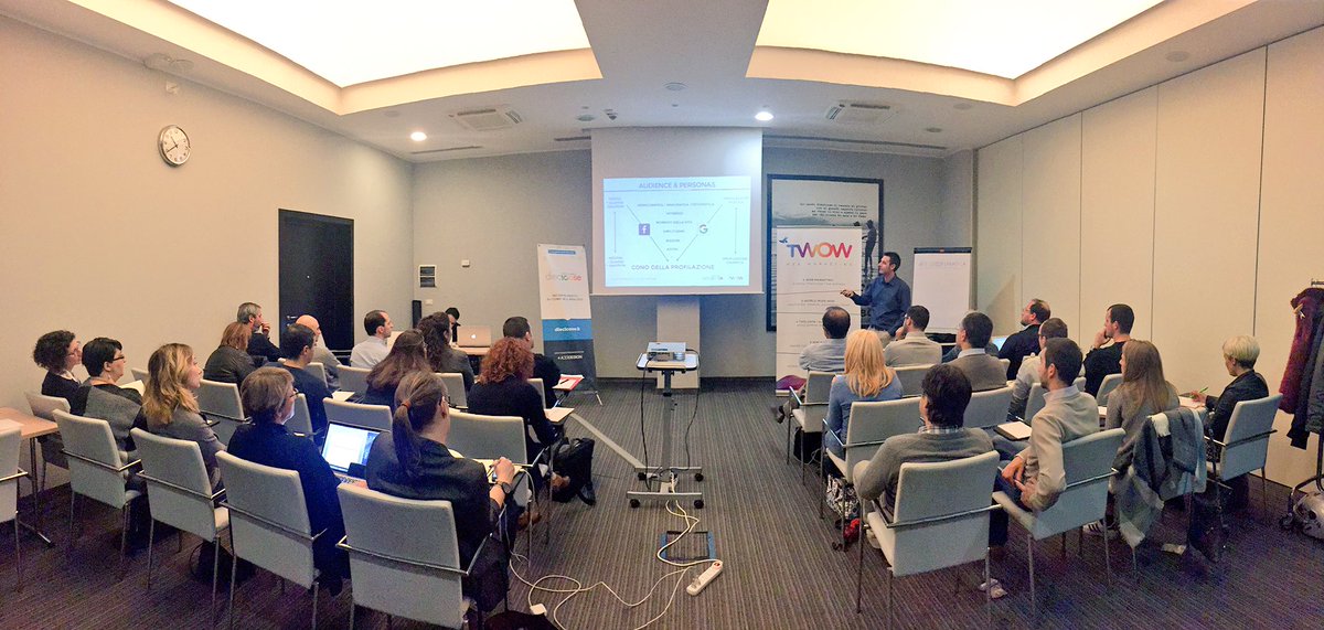 29 tappe di <a href="/dieci_cose/">dieci cose</a> #ilwebinpratica, la terza a #Genova con i nostri amici e partner di <a href="/twowdigital/">TWOW</a>