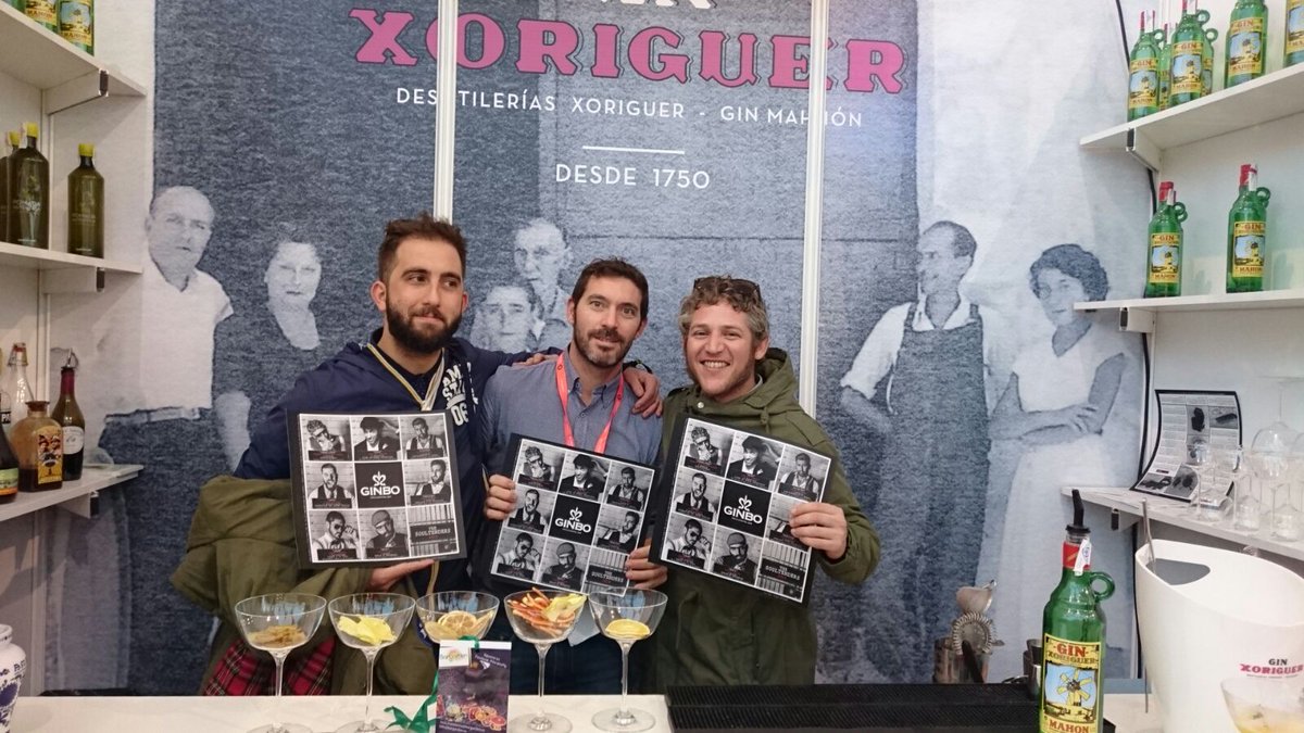 XoriguerOficial's tweet photo. Ayer cerramos #FIBAR2016 con @joan_canals @Borjiusss y @Ginbobar #Gracias por vuestros #CoctelsXoriguer https://t.co/RqZZoqNe5Y