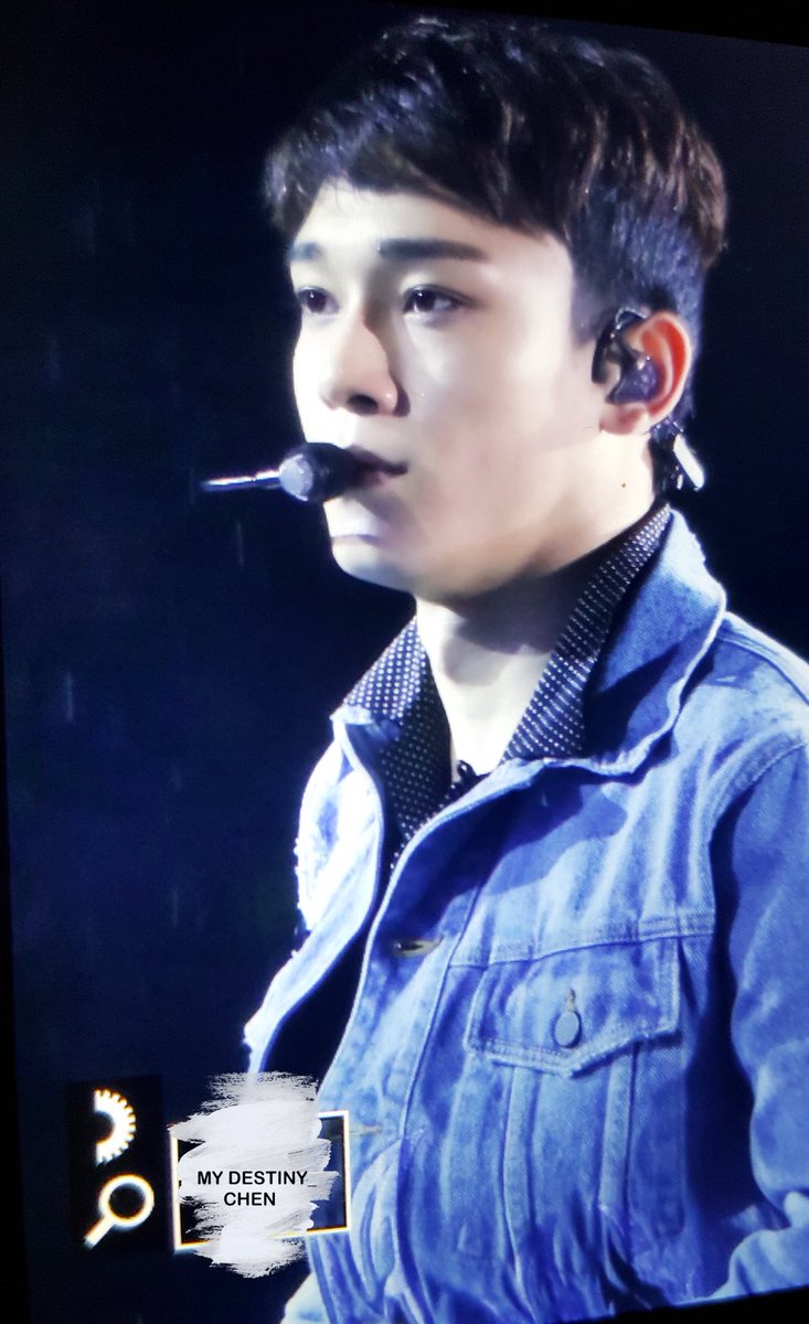 161118 #첸 #CHEN #종대 #jongdae