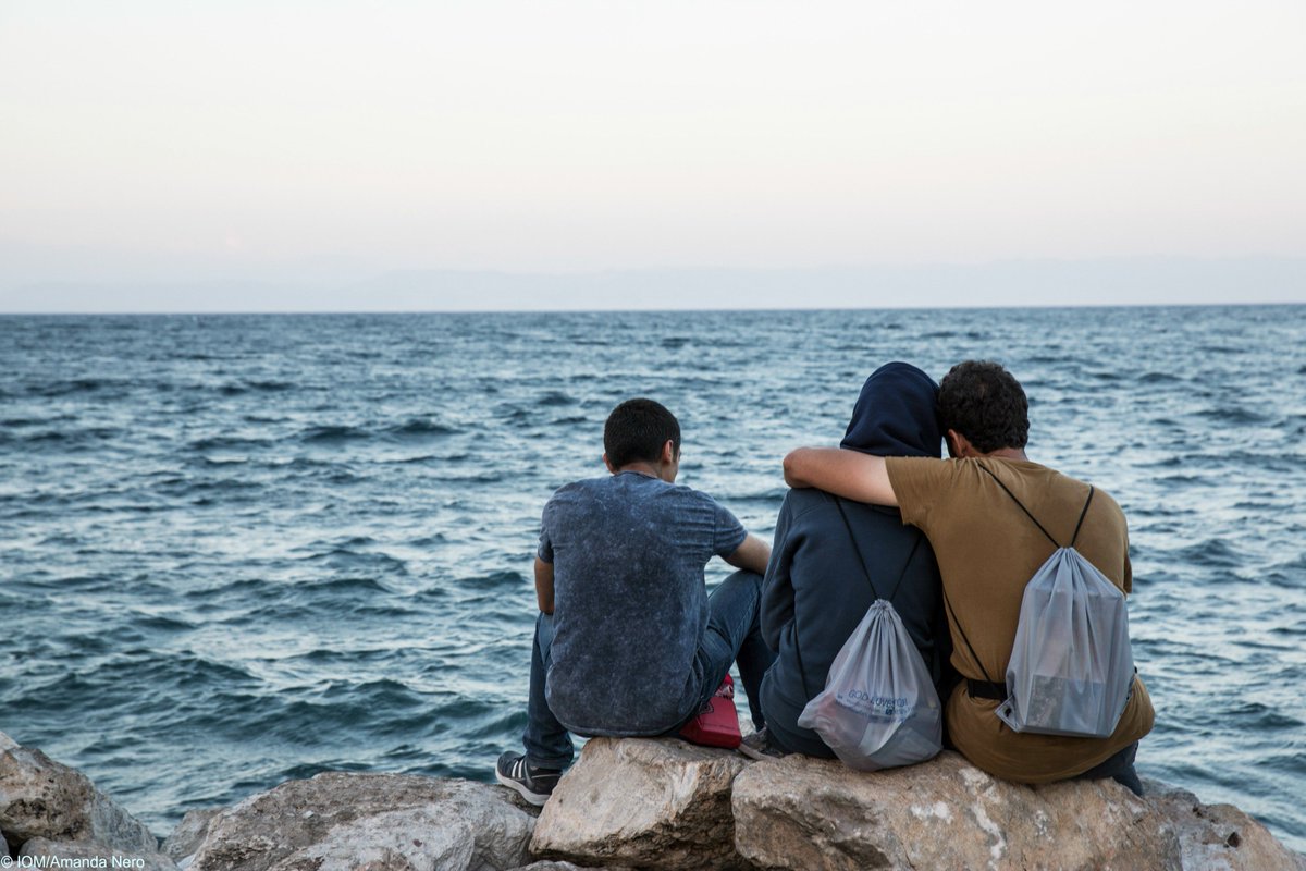 UNmigration's tweet photo. Over 4600 migrants have died crossing the #mediterranean in 2016. Latest updates on: https://t.co/NrTqBYkT2C https://t.co/Krs2mnH4Kj