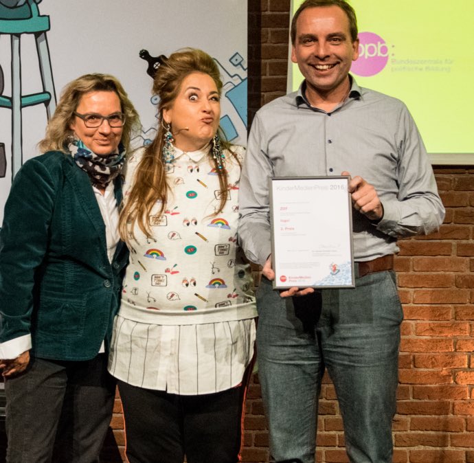 logo! holt den 2. Platz beim Kindermedienpreis 2016. Danke an das beste Redaktionsteam der Welt!!! (Foto: Gerd Metzner)