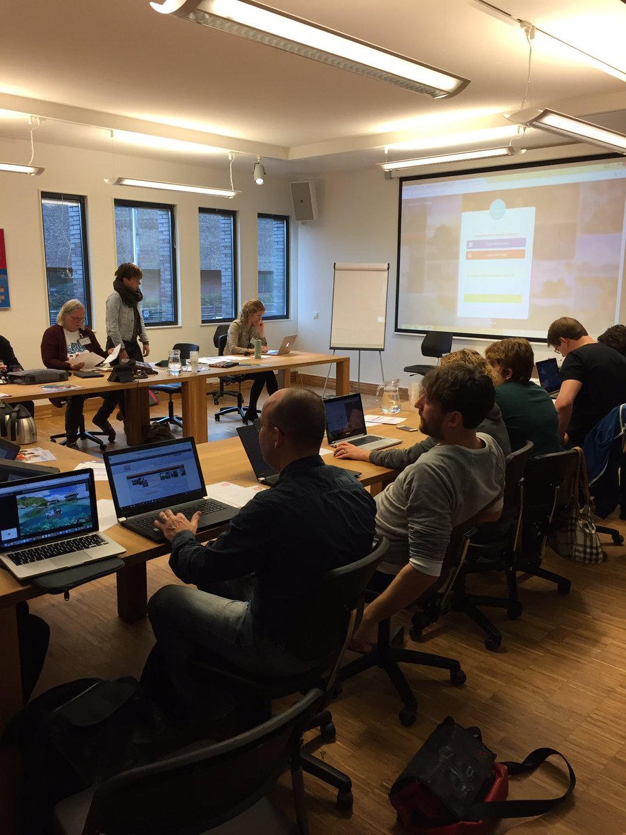 ontdekmedia's tweet photo. Workshops over superhandige mediatools! #onderwijs #bibliotheek #MediaDoedag https://t.co/V05hR1kTIe