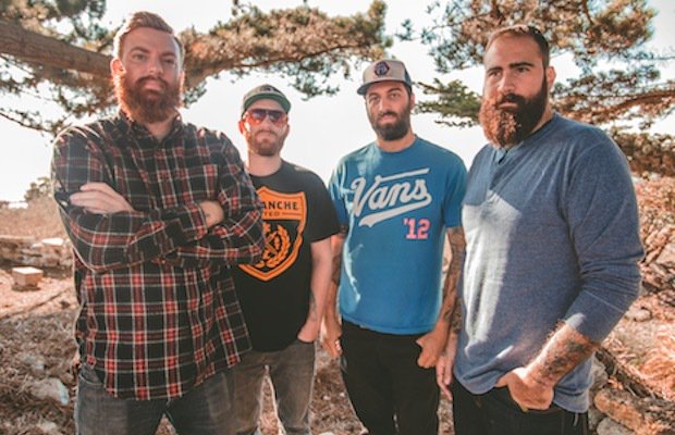 ITheCurrent's tweet photo. AUDIO: Four Year Strong – Somewhere In My Memory | DEAD PRESS! | Alternative music news, reviews, interviews and more!
... https://t.co/Odh2gXLQlI