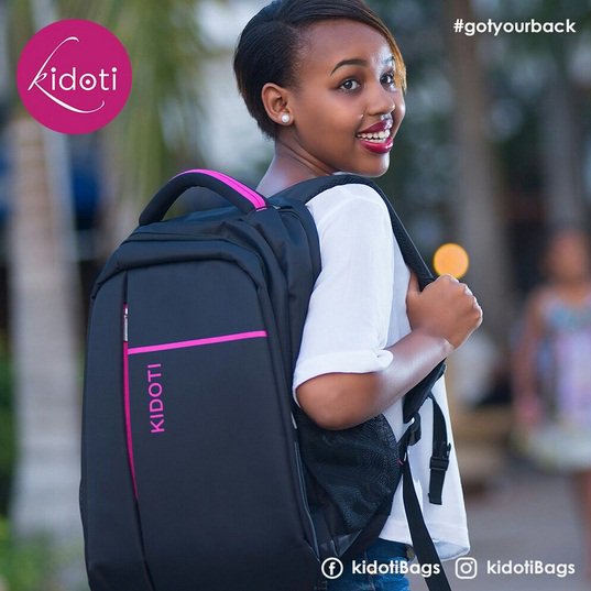 MwananchiNews's tweet photo. Mwanamitindo @jokateM kupitia #BeKidotified aja na mabegi yenye ujumbe kuhamasisha watoto na vijana kufikia ndoto zao @KidotiLoving 🔥🔥 https://t.co/OakhM2KZVj