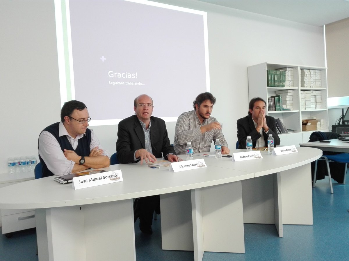FlashDietProjec's tweet photo. #takeaflash mesa 3, acciones conjuntas con @vtraver @JoseMiguelSori7 @AndreuEscriva y @davidperez y David Pérez https://t.co/fjsBL3Mo63