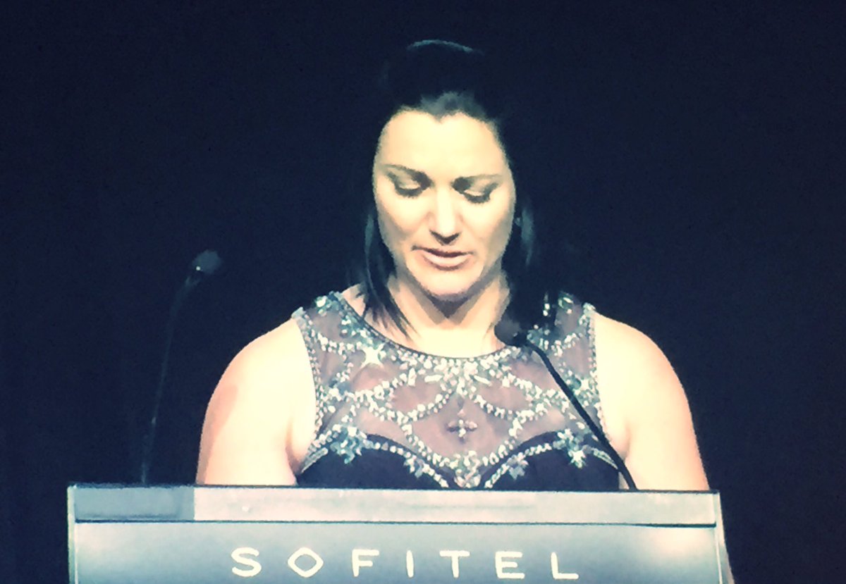 Arguably Anna Meares' finest moment as she uses her retirement speech to pay 10min tribute to coach Gary West battling MND &amp; a call to arms.