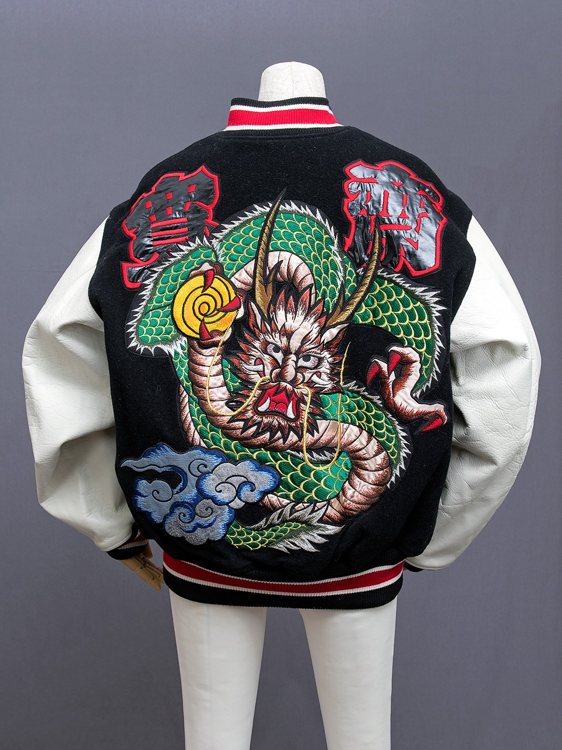 山本寛斎 90年代古着 スカジャン風スタジャン(虎刺繍