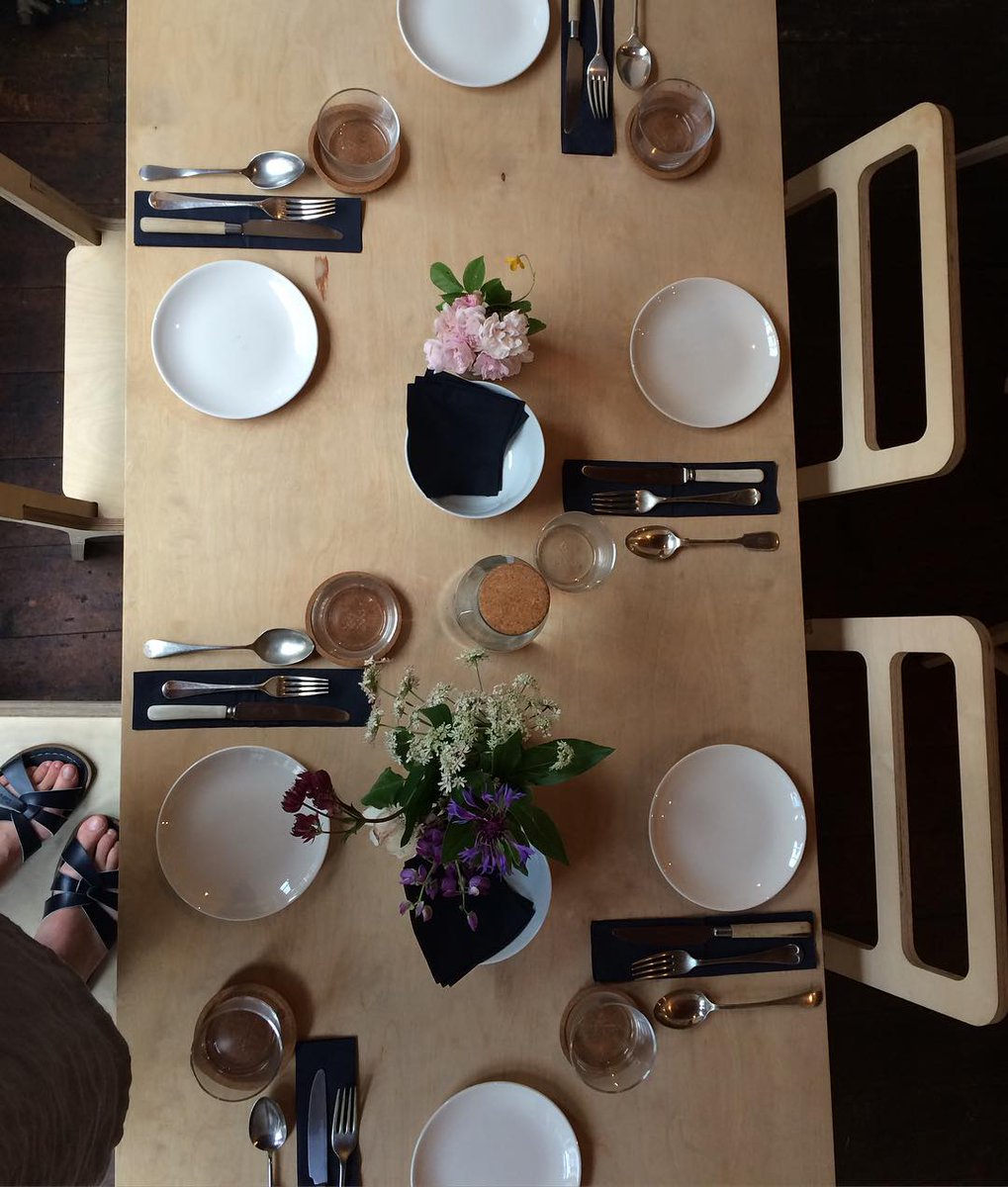 Unit Tables and Slim Chairs at the lovely <a href="/kiosk_projects/">KIOSK projects</a> in York😊🌺
Designed in London, Barcelona and made locally by <a href="/blokbuild/">blokcnc</a> 

#opendesk