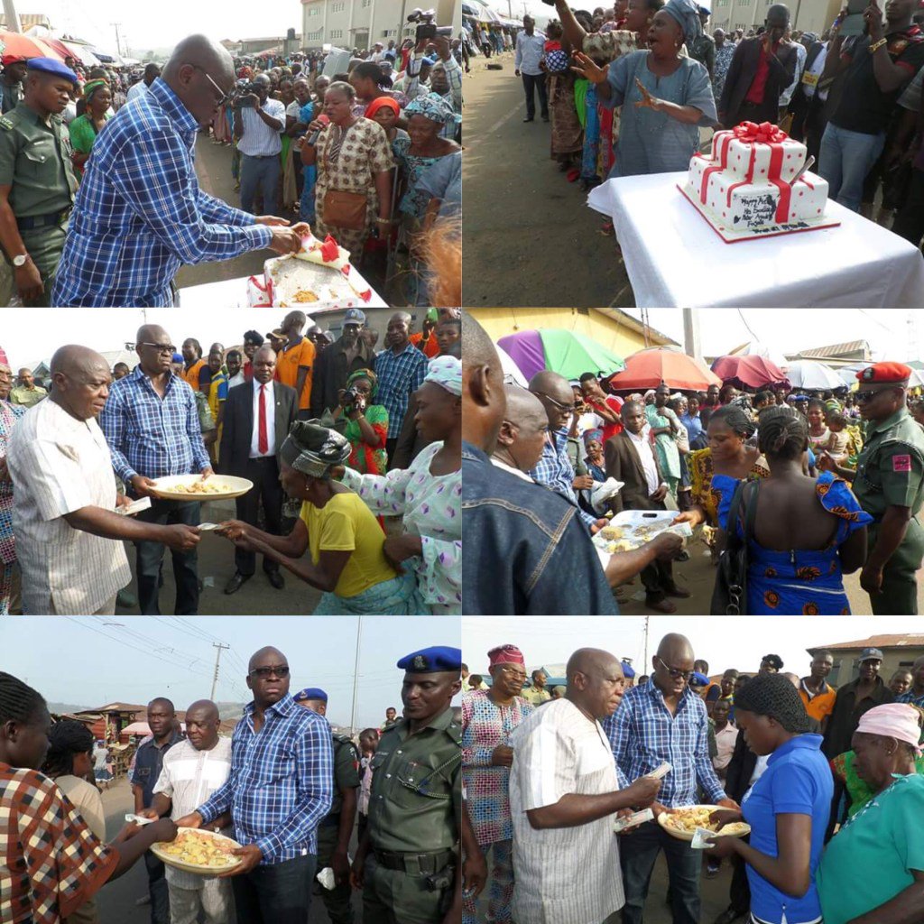 yawazobiafm's tweet image. Governor Fayose Takes Birthday Celebration To The Streets yawnaija.tv/governor-fayos…
