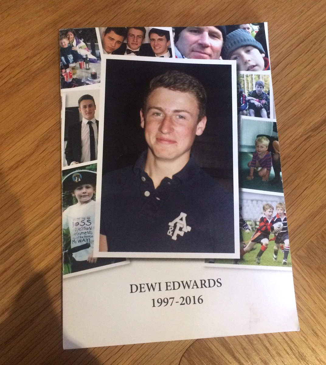 katie_gles's tweet photo. words can't describe how much im going to miss you - rest in peace dewi ❤️👼🏼 https://t.co/uwXehHbIPD