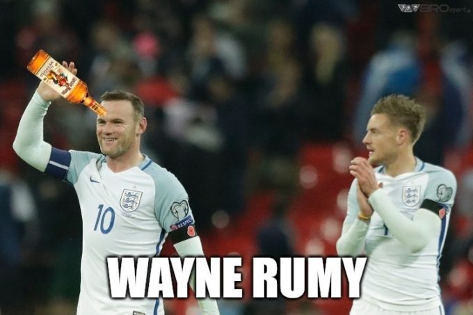 BROsportBlog's tweet photo. Bez formy ale s opicou :) #Rooney #rumy #meme #funny #waynerooney #brosportsk #brosport https://t.co/btRMSSN8JZ
