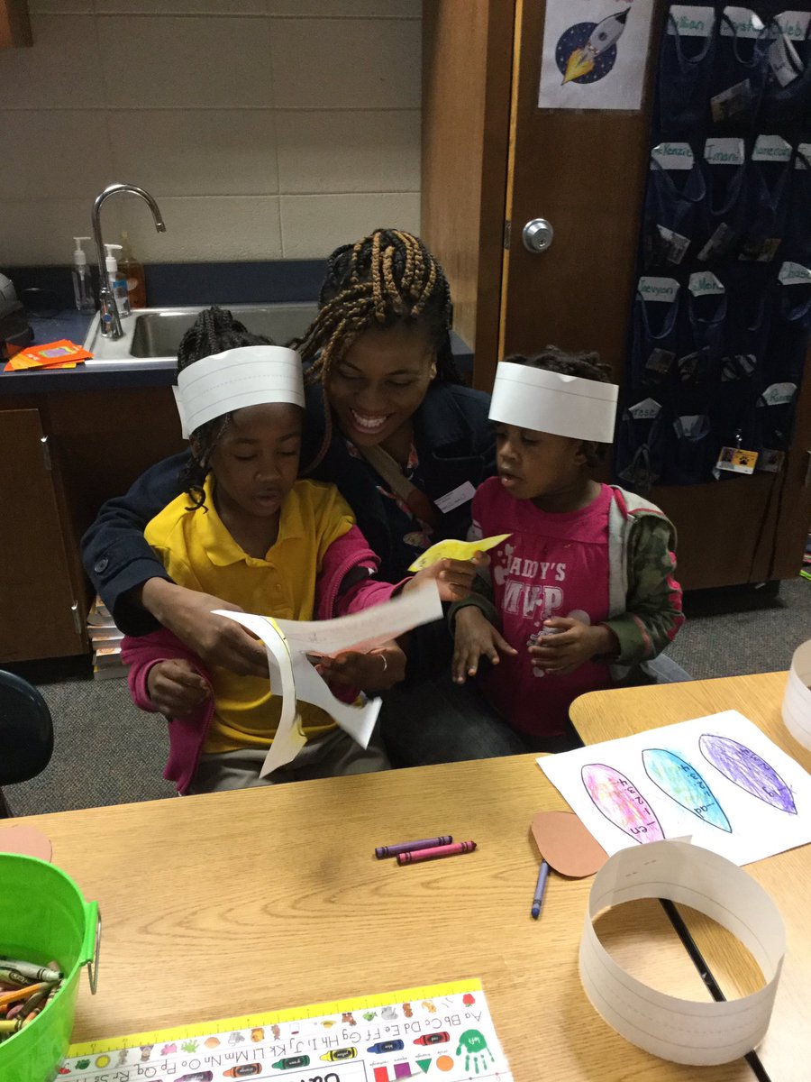 kblockerlcss_k's tweet photo. Thank you parents for joining us today.  We wish you all a safe and happy Thanksgiving.  #familiesinschool @Ckanderson_LCSS @bfaircloth0211 https://t.co/JlUg5EfLvx