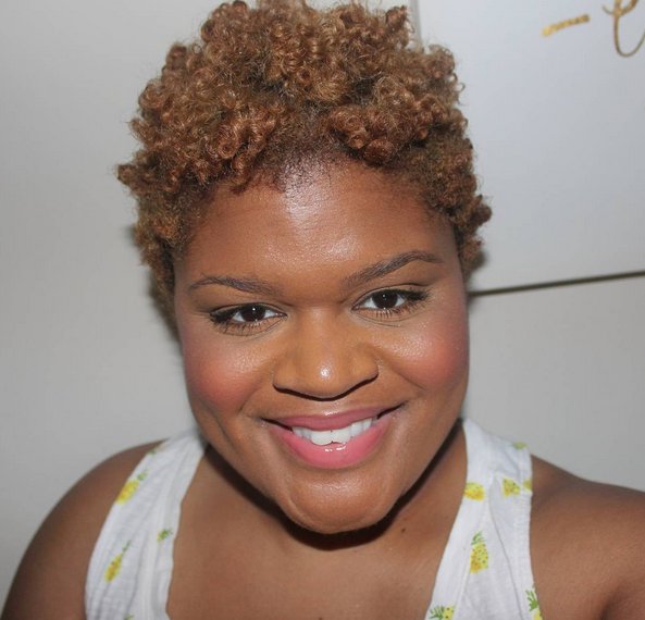 KimbleHairCare's tweet photo. Do you use my #BounceBackCurl line to get your curls poppin like @iamfabellis? If so, snap a pic & tag me using #BounceBackCurl! https://t.co/TdfiPphTq5