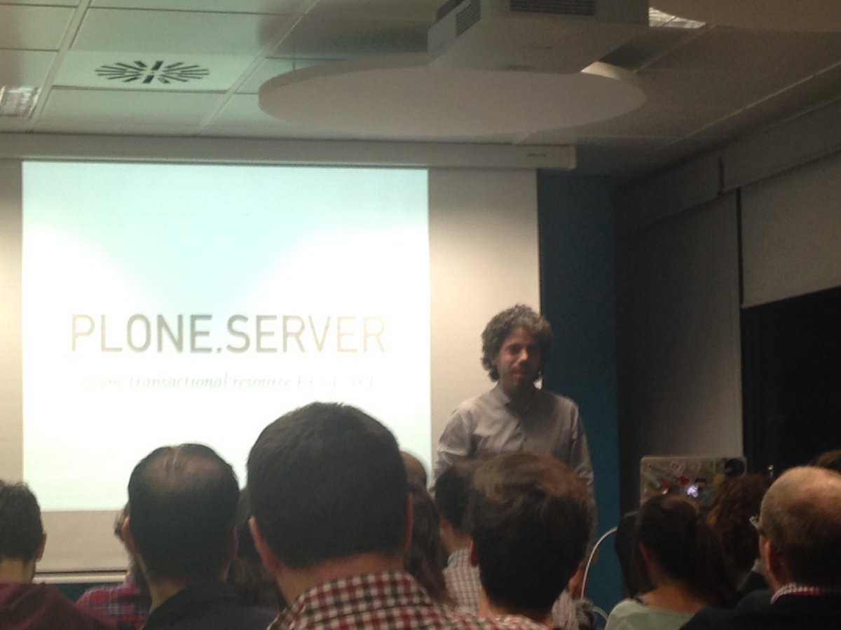 AtlaSense's tweet image. Great talk last night @pybcn.  Special kudos to @bloodbare and @ifosch for the talks on #plone and #conda. #bcntech