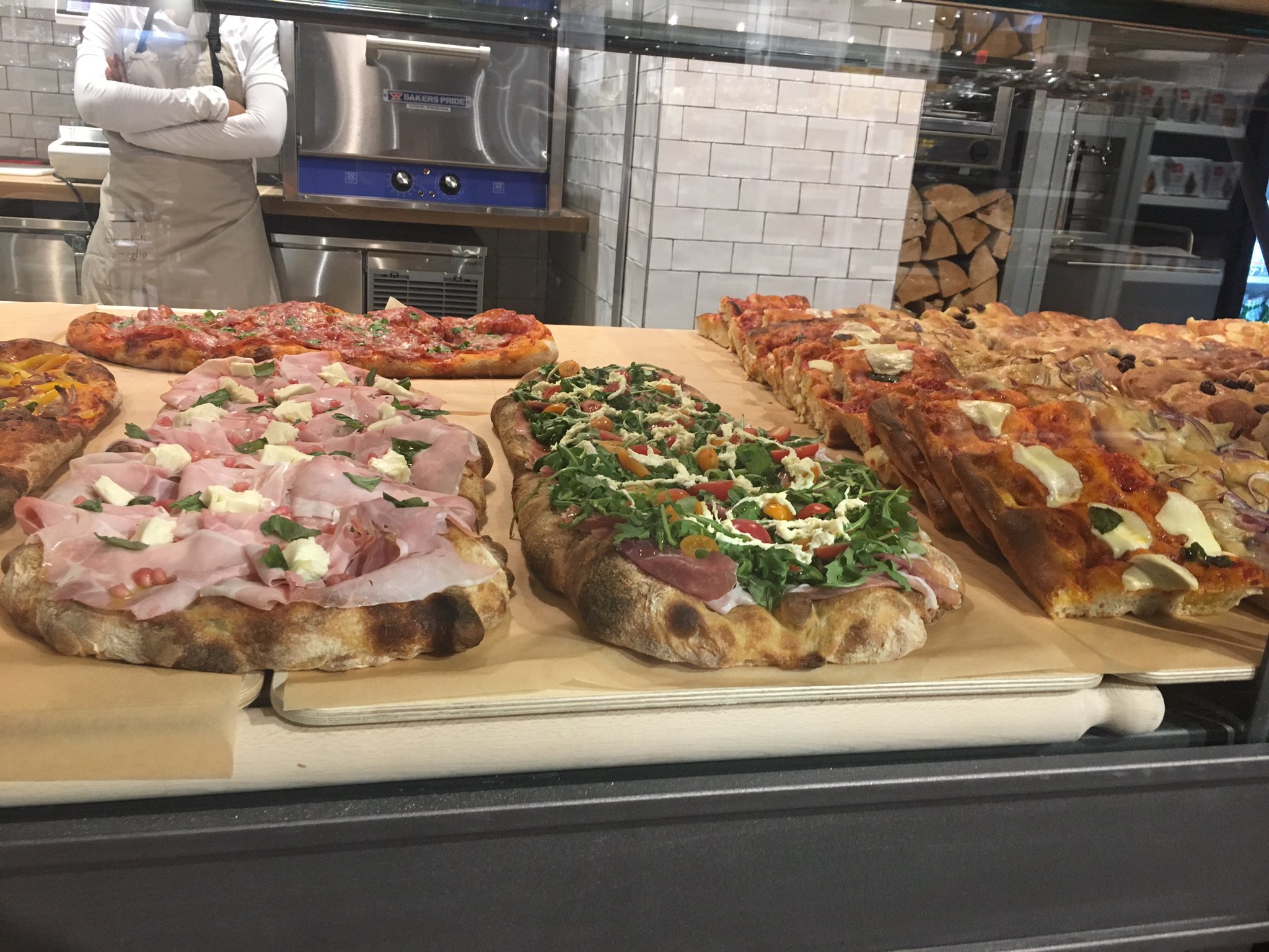 Cxj2Zv2UQAA-pEf.jpg:large