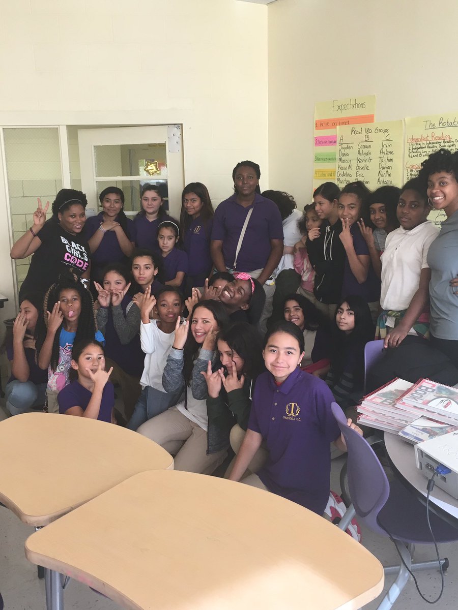 adamzimmermann's tweet photo. Black Girls Code Kickoff #B2BHVC #DPVILS @TruesdellEC @CityBridgeEdu @FlamboyanDC https://t.co/L8a05tCPSI