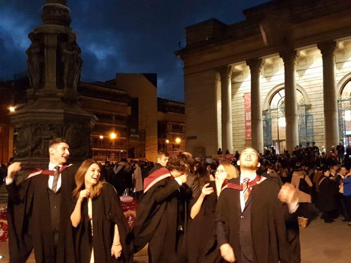 _lozclare's tweet photo. When the cap throwing photos goes wrong https://t.co/ZNvMeqyaZH