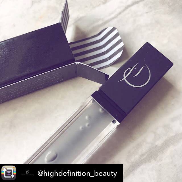 Innovations25's tweet image. Lash &amp;amp; brow booster £39.50 stimulates dormant follicles to regrow #highdefination  #innovationsbeauty