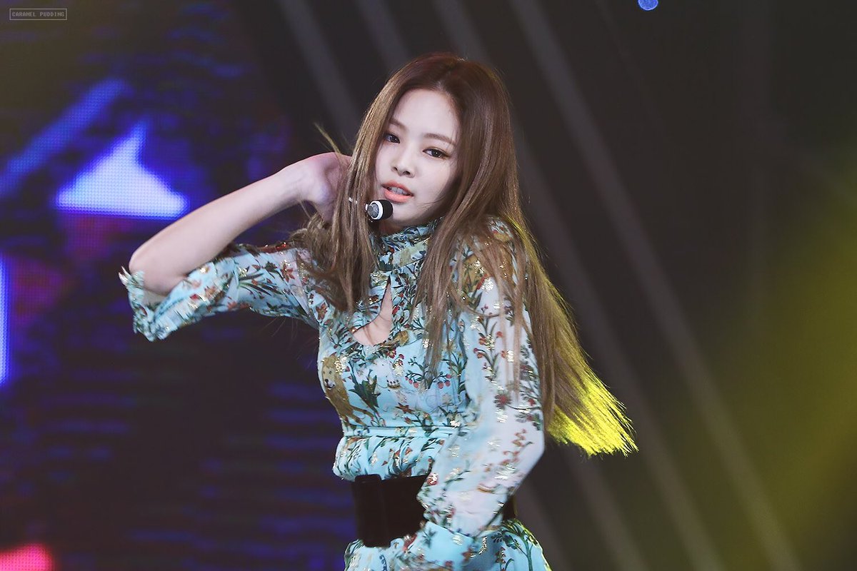 K-POP・アジア Blackpink Jennie HQ] 161116 #BLACKPINK's #JENNIE @ 2016 Asia Artist Awards (AAA)