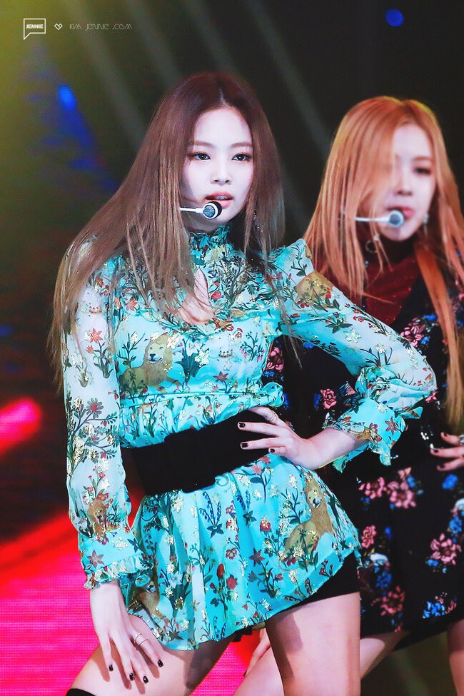 PIC] 161116 #BLACKPINK's #JENNIE @ 2016 Asia Artist Awards (AAA