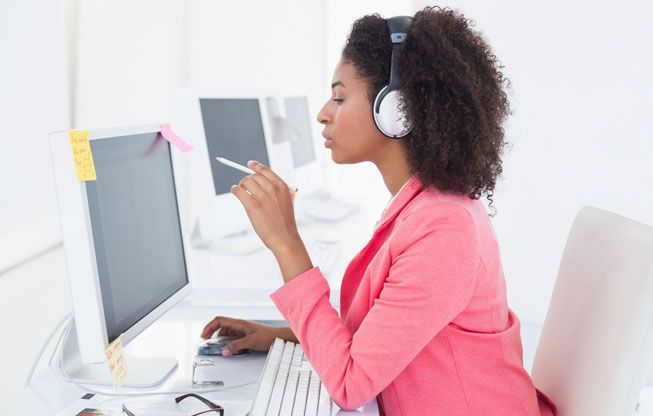 jam_lets's tweet image. Turn up the #music to amp up your #workday via @MotherNatureNet bit.ly/2eH2cIg