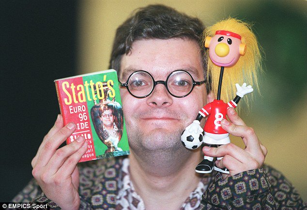 ForwardRole's tweet image. Data Scientist accused of ruining ordinary Marketing folk’s fun in @ForwardRole #FantasyFootball @garethstephens ow.ly/dS5Z306iYEp