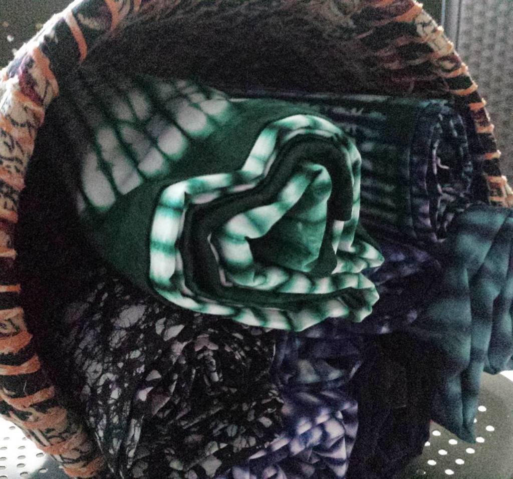 TamiahDesigns's tweet photo. Indigo batik Shibori from Ivory Coast / Cote d'Ivoire in new @traidcraft basket... #cotedi… https://t.co/Hag0kmbc4L https://t.co/AsFGIKUK0H