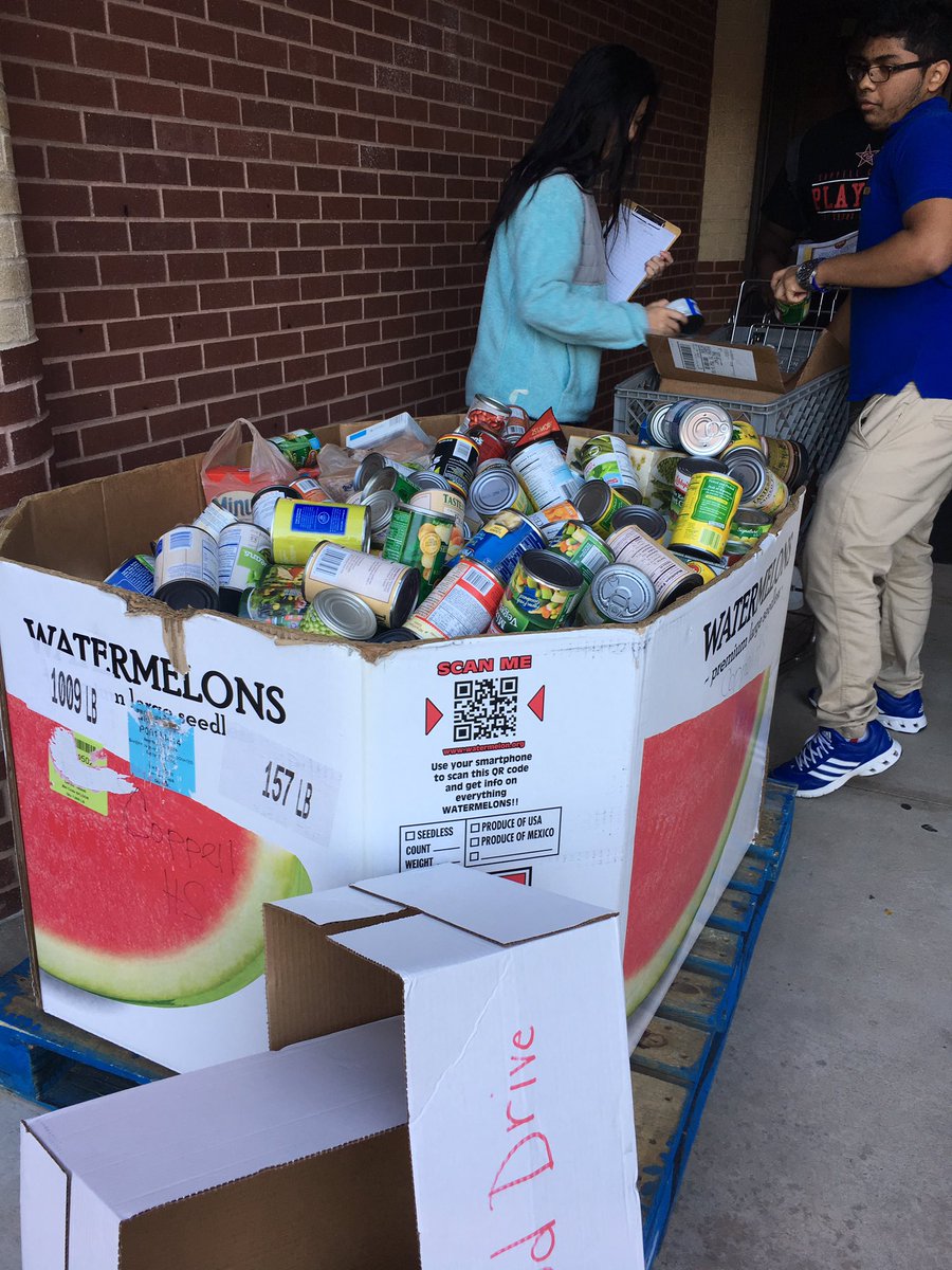 CHSCampusNews's tweet photo. Today was the canned foods drive. If you didn't bring yours to the parking lot then drop them off to your 4th period now https://t.co/fkxSdHiDsL