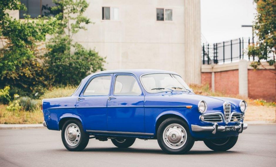 chadjarae's tweet photo. I'd Drive It: 1961 Alfa Romeo Giulietta Ti https://t.co/DXH78mHGKU @Bringatrailer #AlfaRomeo #GiuliettaTi #IdDriveIt https://t.co/4QNrAflRCQ