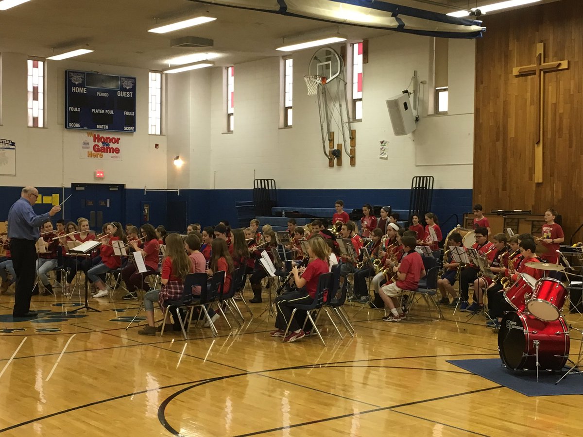 olwprincipal's tweet photo. So proud of the band students @olwschoolAH. Thanks for sharing your musical talent with us! https://t.co/dn6oqcyGmP