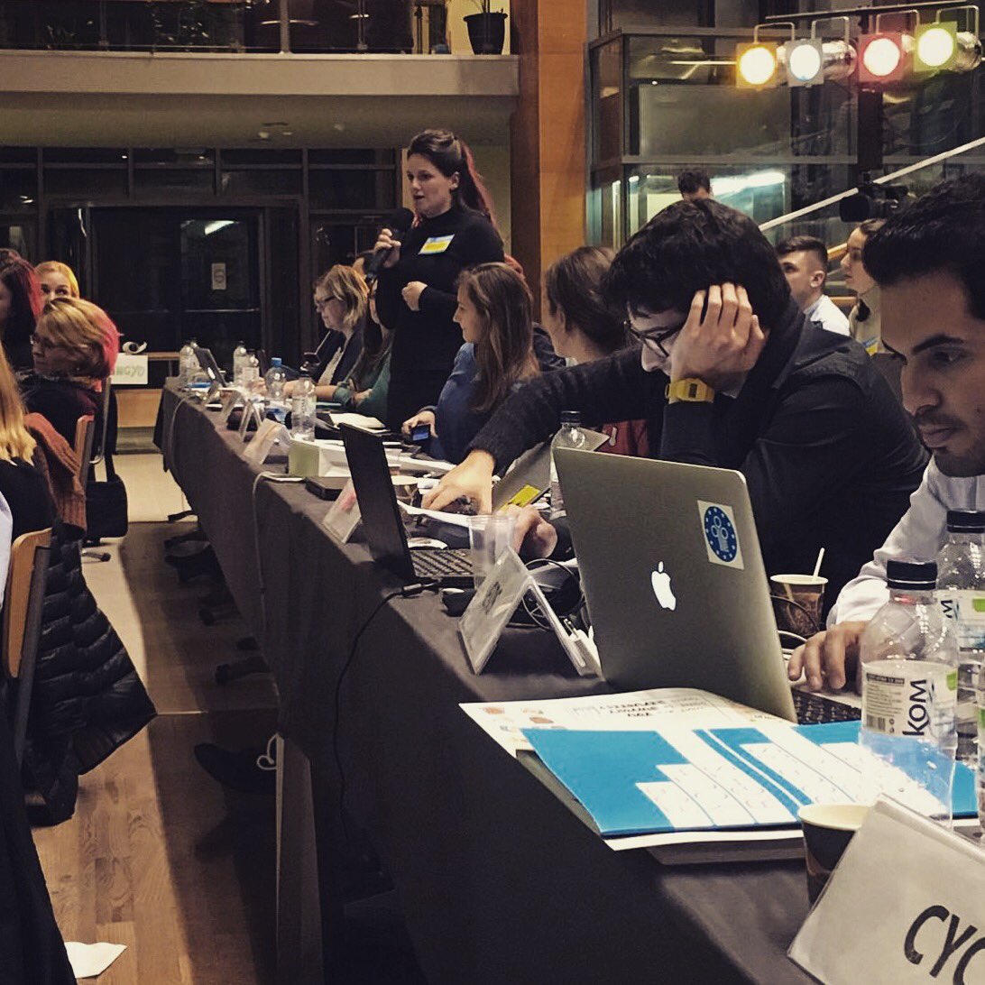 cocopeet's tweet photo. 💪 General Assembly European Youth Forum 2016 #yfj #dnyc #njr https://t.co/1rVCMkoWkh