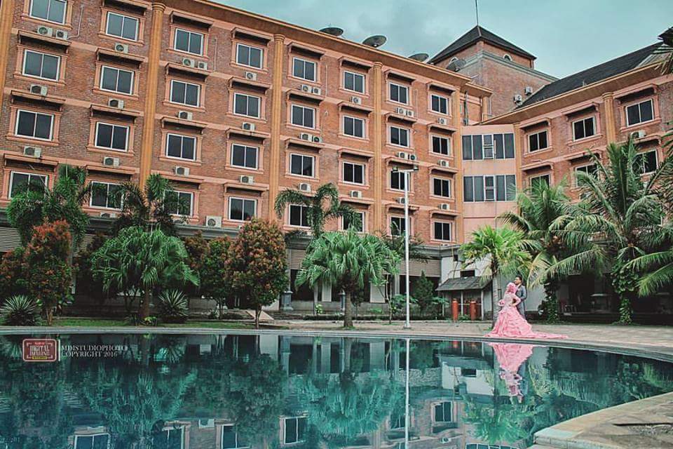 riancitraland's tweet photo. #wedding #weddingserang #weddingcilegon #weddingtangerang #weddingbanten #infoserang #infocilegon #infowedding #prewedding #prewedd https://t.co/TDJgZW5JJD