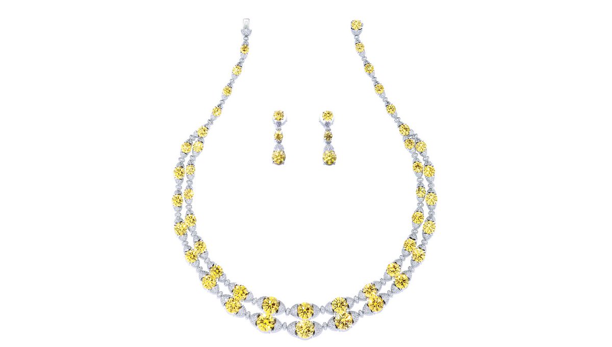 #Diamonds are #heirlooms that are easily transportable, increase in value and an #unforgettable way to #celebrate! robbreport.com/jewelry/heres-…