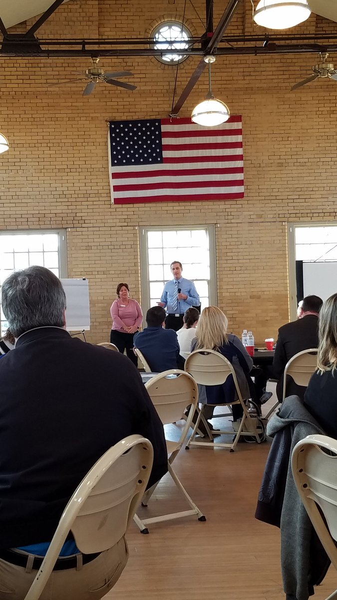 NYSRPS_Inc's tweet photo. @mste0312 from @PerintonRec announcing Rochester's Largest Swimming Lesson! #swimsafe #allaboutcommunity #GVRPS #NYSRPS https://t.co/MV9ZO0AZ8k