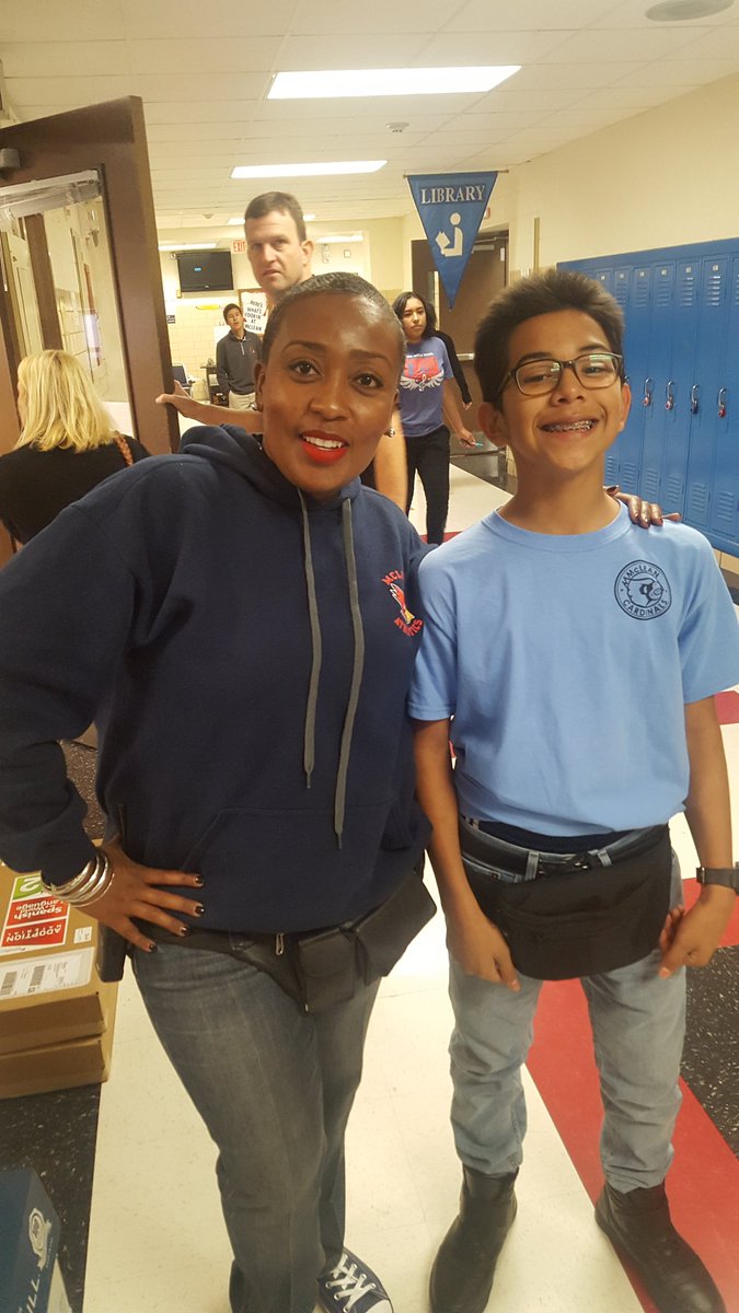 kacimom2's tweet photo. I love my school because... my students love fanny packs and so do I! @McLeanMiddle https://t.co/maoMRn8A9S