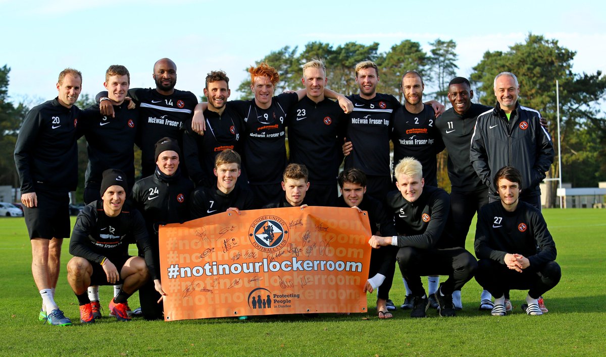 DundeeCouncil's tweet photo. Utd show their support for 16 Days of Activism Against Gender Based Violence #notinourlockerroom https://t.co/67Ornf5oGc